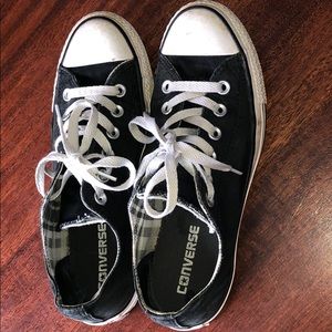 Black Converse